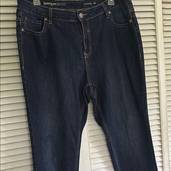 Plus size Avenue Blue Skinny Jeans Sleek Fit size 18 - Picture 2 of 14